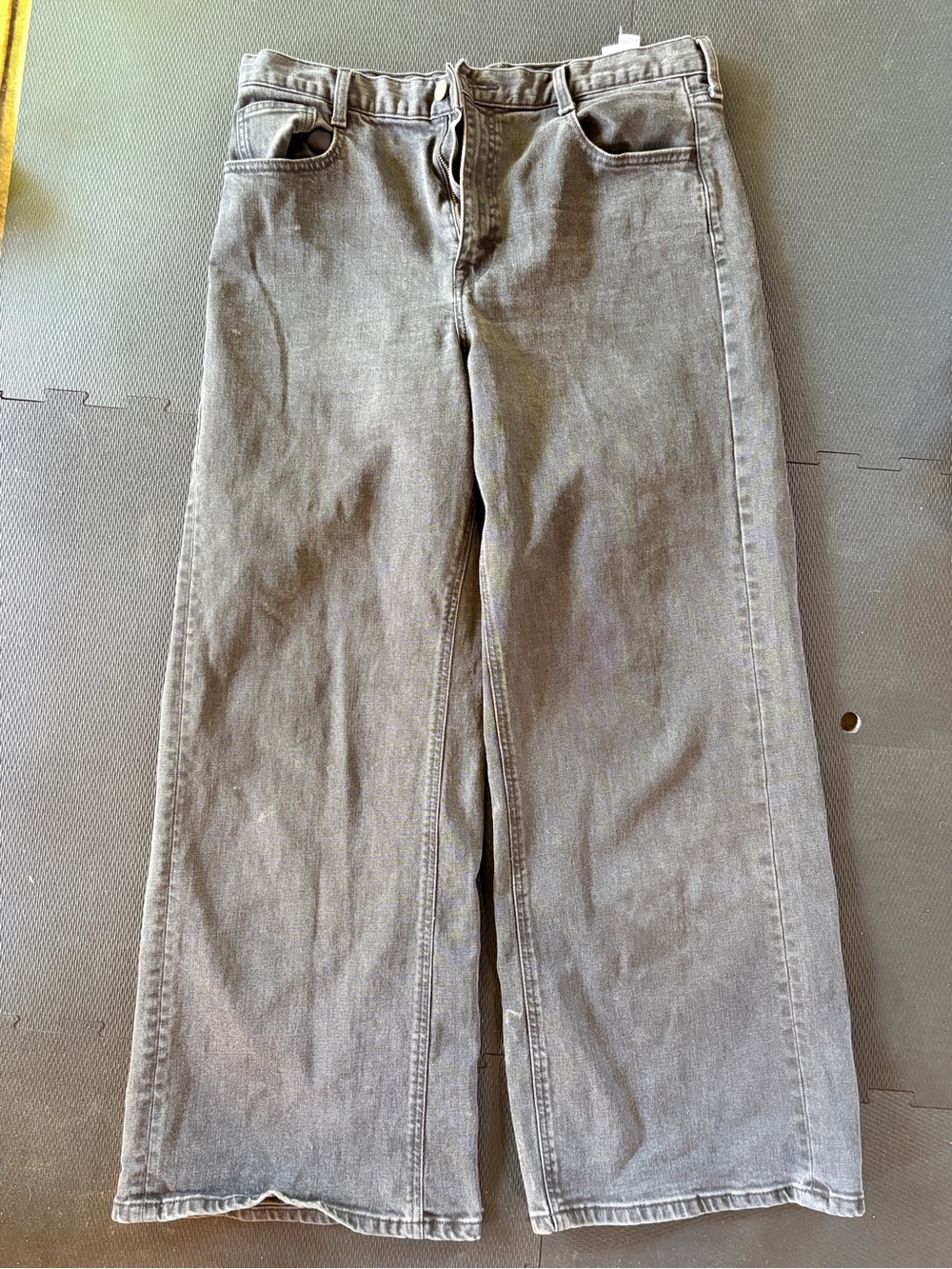 Frank & Oak Wide-Leg Jeans in Washed Black